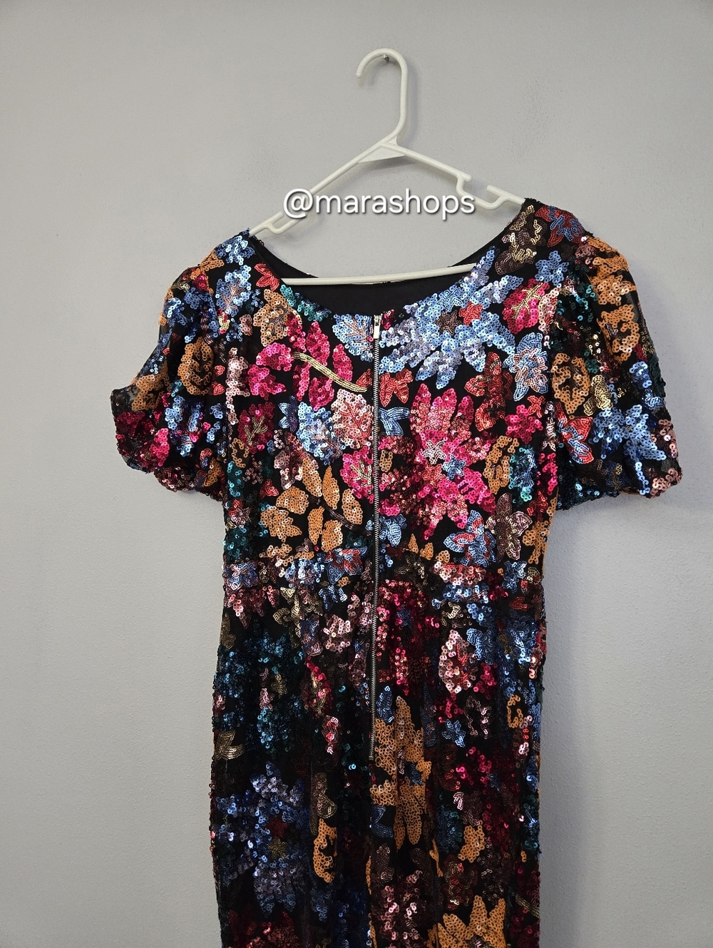 Ivy City Co Showstopper Sequin Dress - Picture 5 of 8